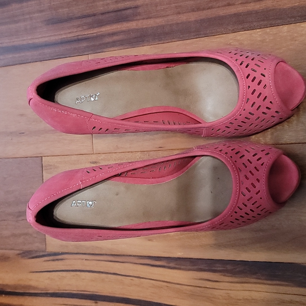 Platform heels